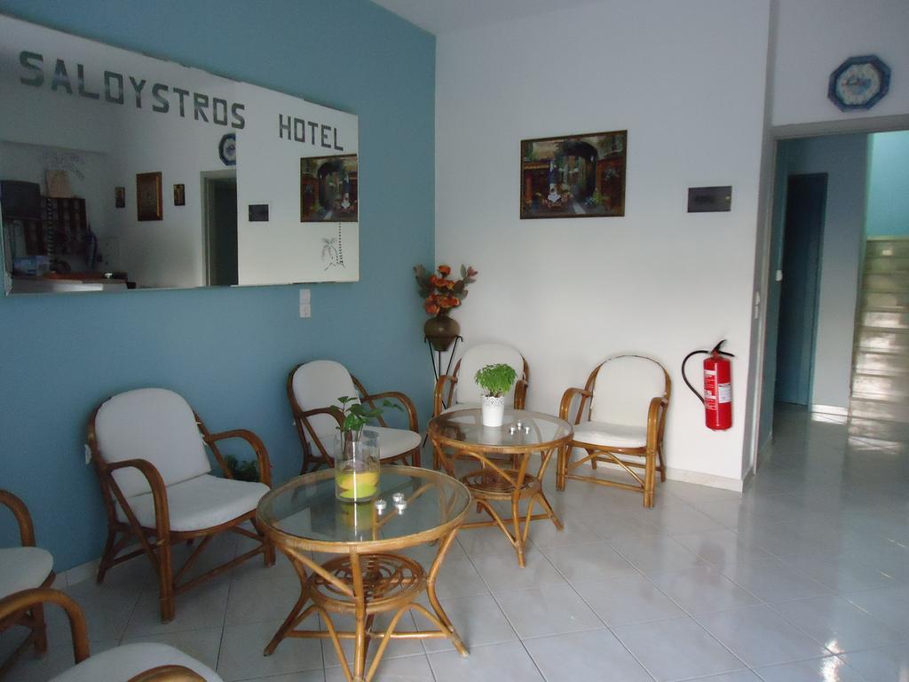 Saloustros Apartments Amoudara  Экстерьер фото